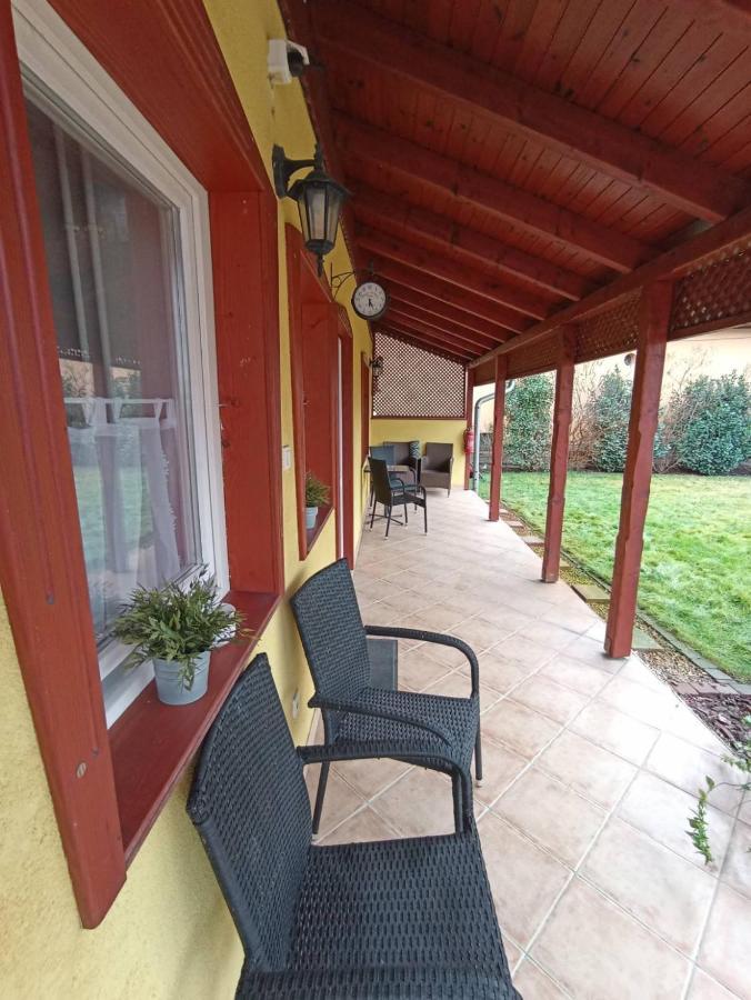 Borostyan Apartmanhaz Mórahalom Εξωτερικό φωτογραφία