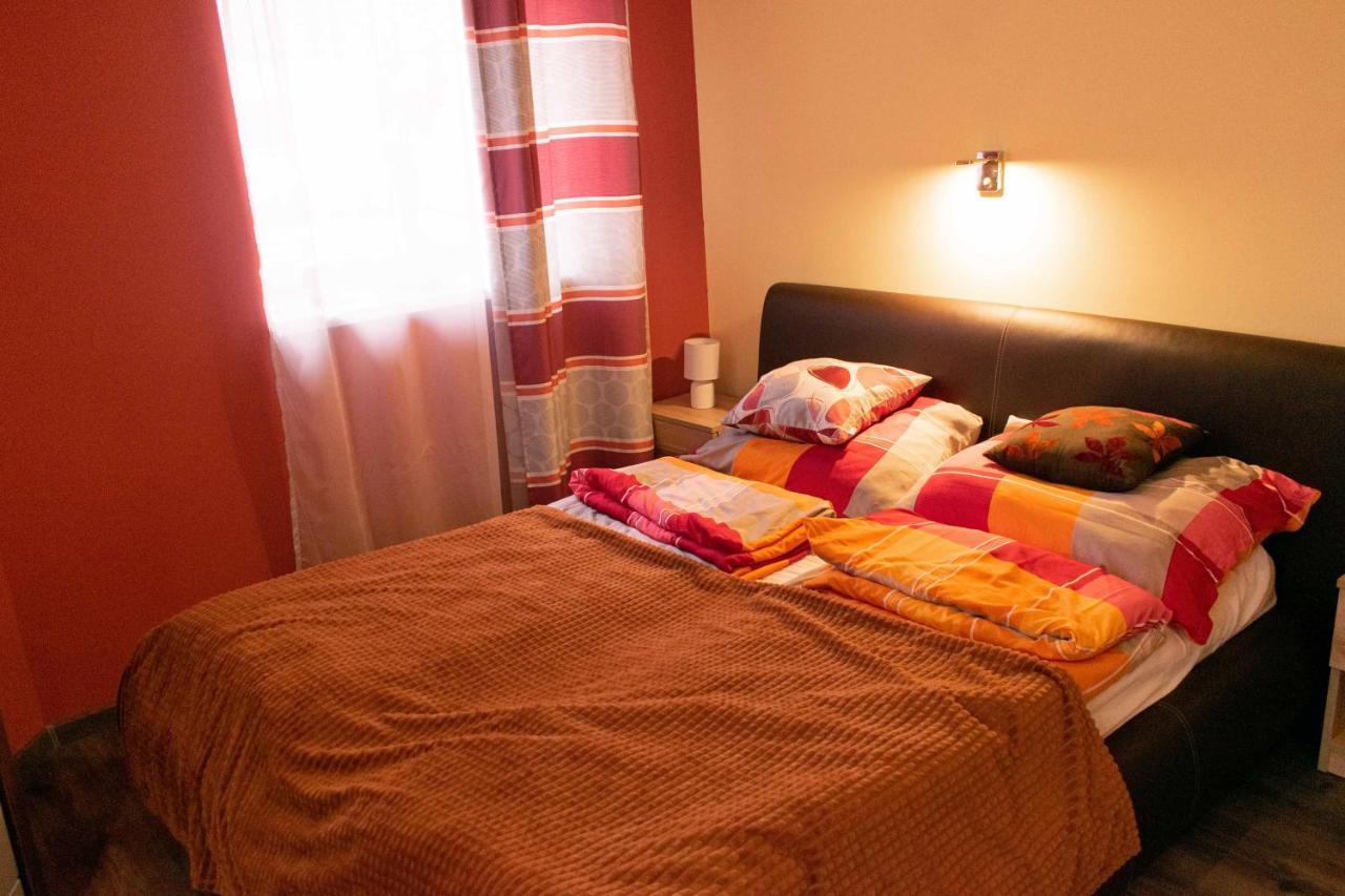 Borostyan Apartmanhaz Mórahalom Εξωτερικό φωτογραφία