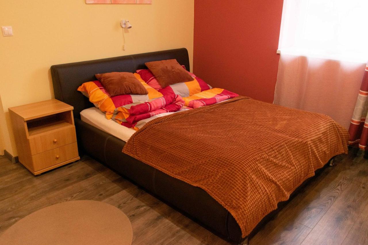 Borostyan Apartmanhaz Mórahalom Εξωτερικό φωτογραφία